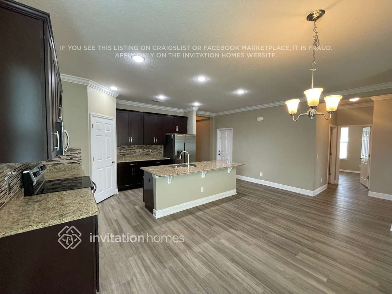32510 Harmony Oaks Dr - Photo 4 of 21