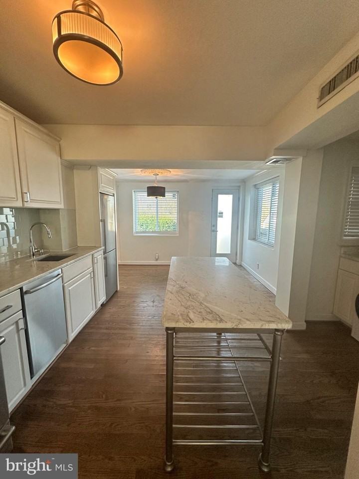128 35th St Ne - Photo 6 of 21