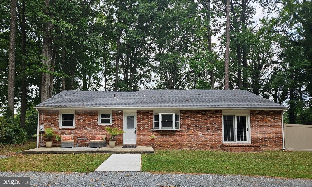 3250 Andrews Lake Rd - Photo 2 of 20