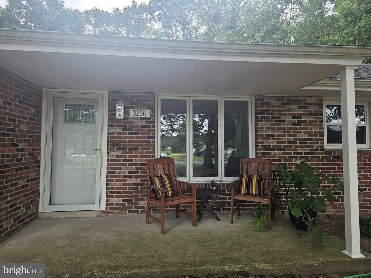 3250 Andrews Lake Rd - Photo 4 of 20