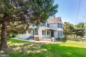 featured image of 17 Delight Rd