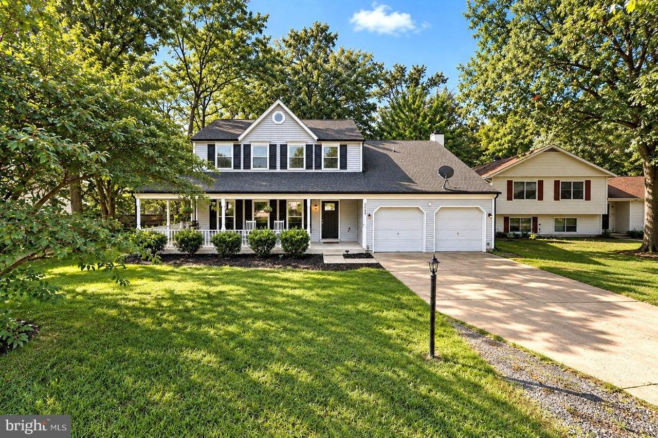 6508 Elk Ct - Photo 4 of 39