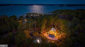 featured image of 1307 Broadview Dr