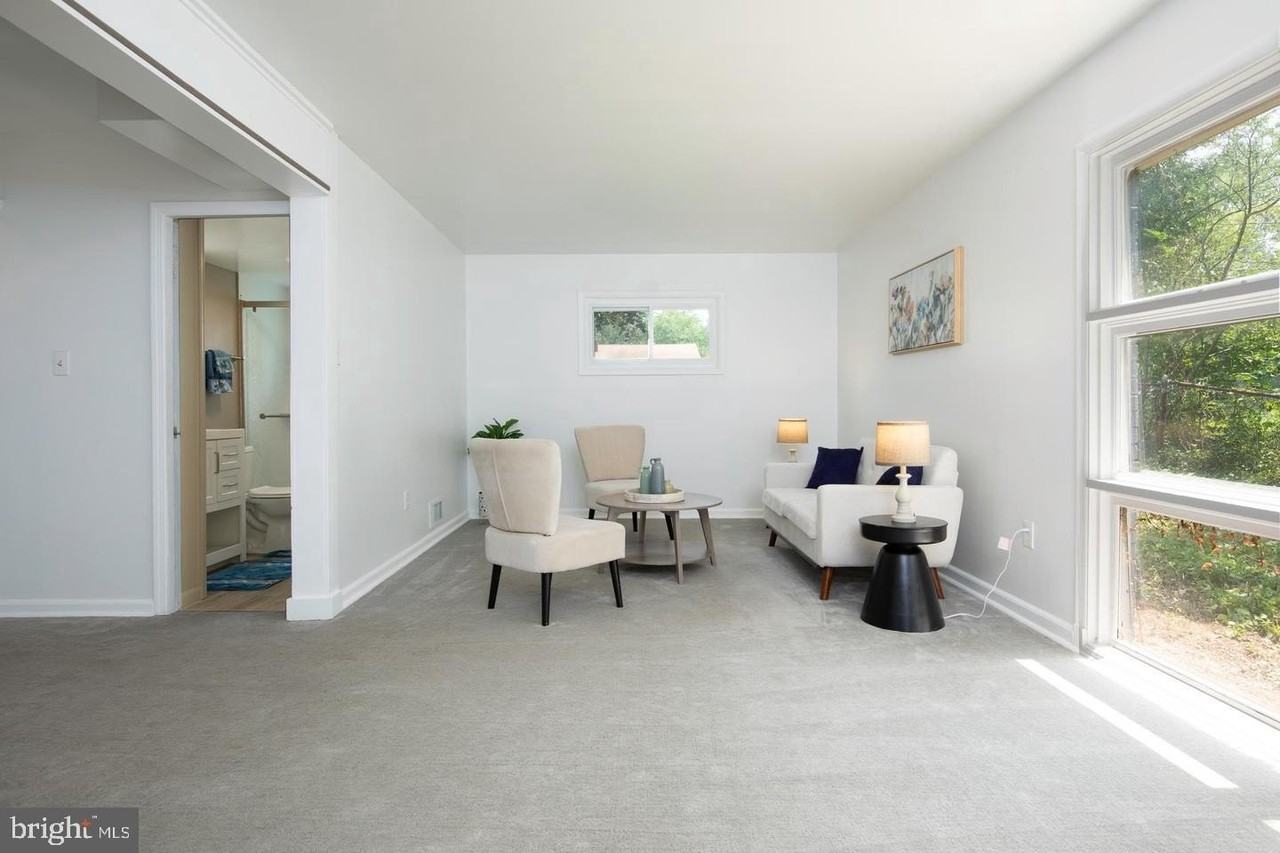 13802 Marianna Dr - Photo 5 of 21