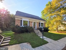 9910 Kingsbridge Dr - Photo 1 of 1