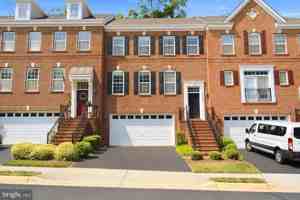 featured image of 20283 Center Brook Sq