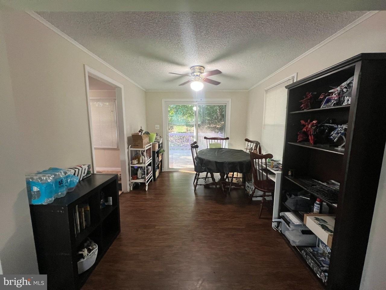 6024 Loriella Park Dr - Photo 3 of 17