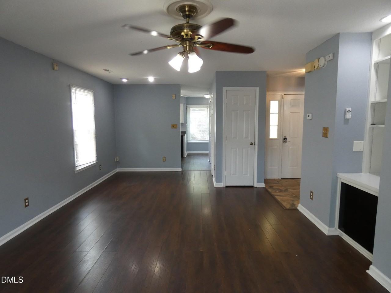 3605 Pine Knoll Dr - Photo 3 of 24