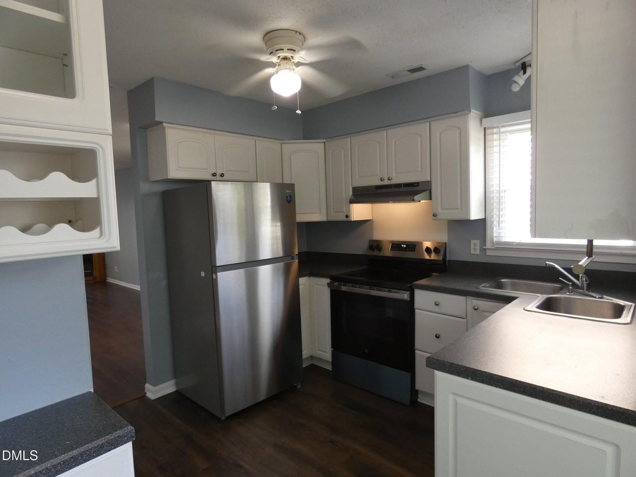 3605 Pine Knoll Dr - Photo 7 of 24