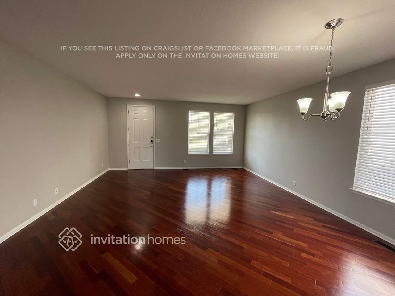 6203 E 137th Ave - Photo 2 of 14