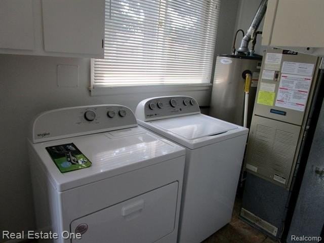 421 Poplar St - Photo 3 of 12