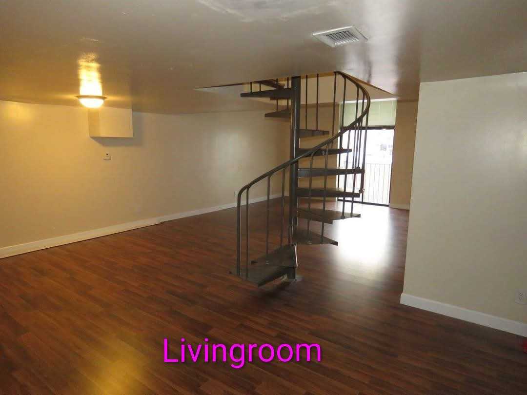 400 E Jefferson St214 #214 - Photo 4 of 13