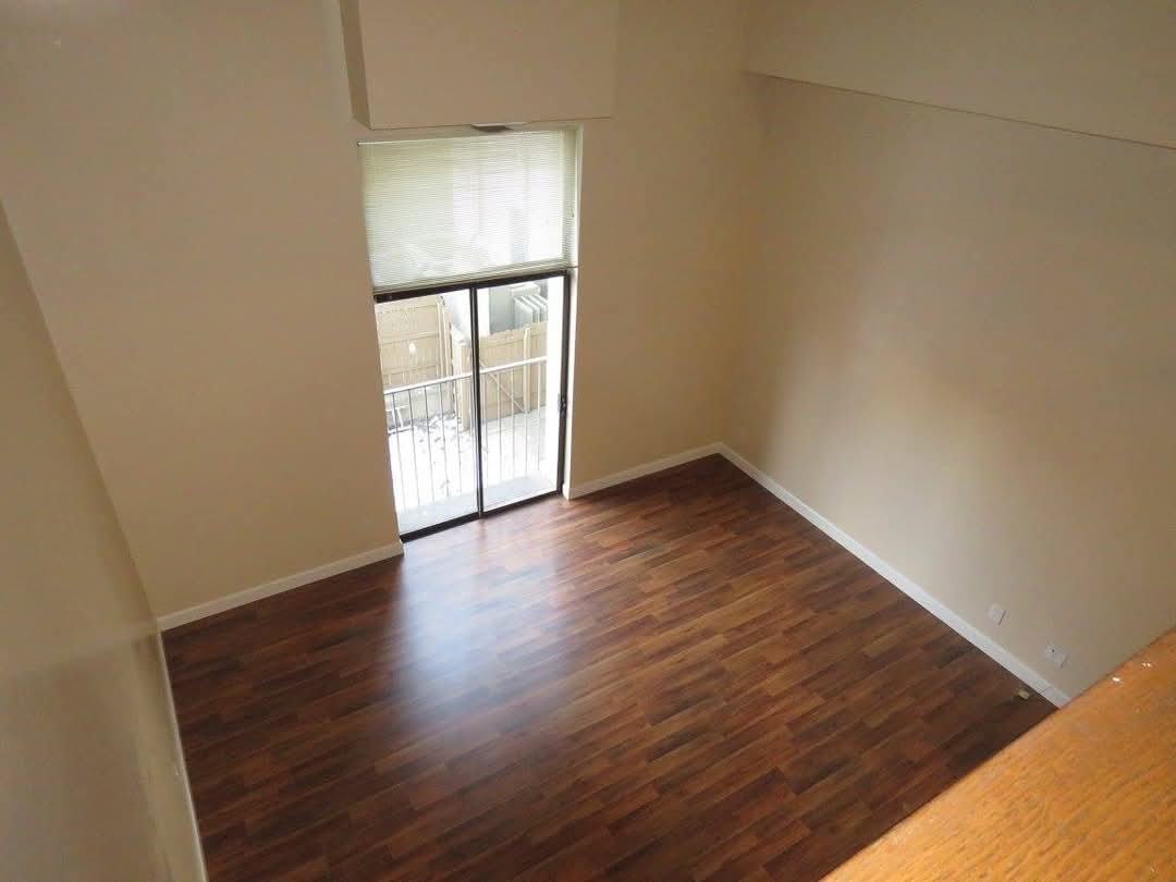 400 E Jefferson St214 #214 - Photo 5 of 13
