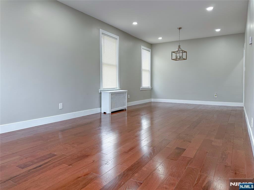 20 4th St - Photo 4 of 24
