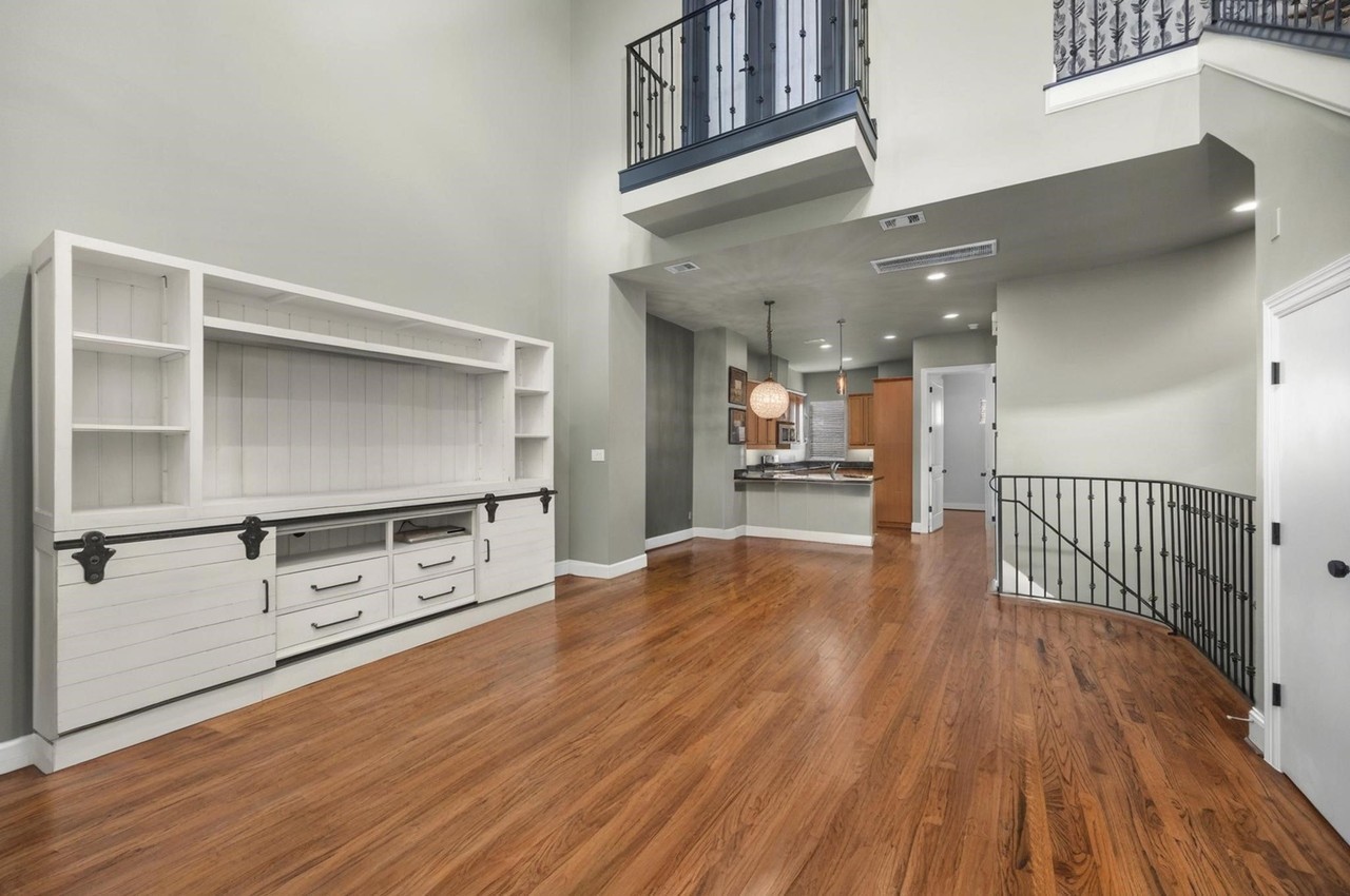 1604 White St - Photo 5 of 29