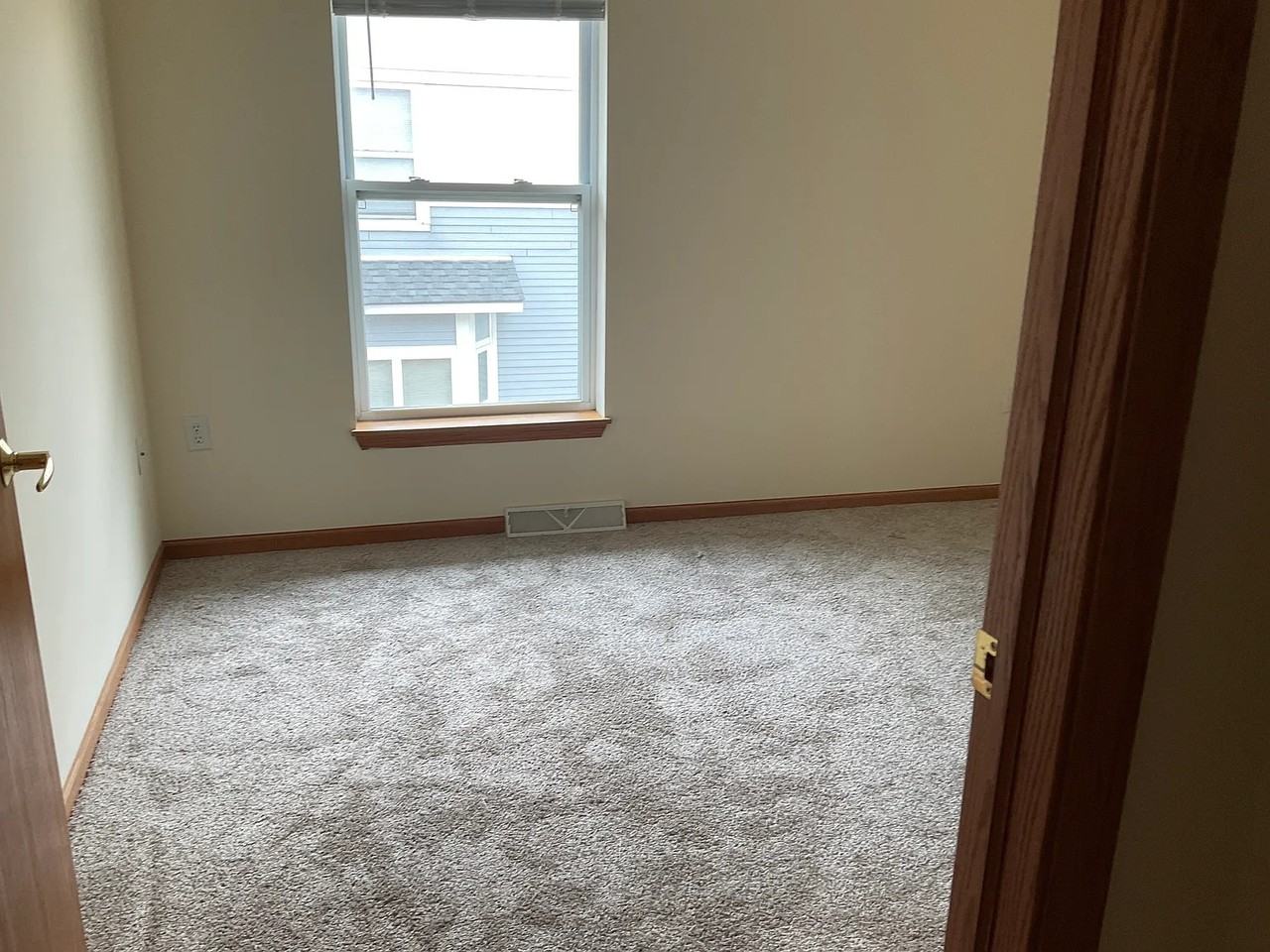 3042 Providence St #1 - Photo 6 of 7