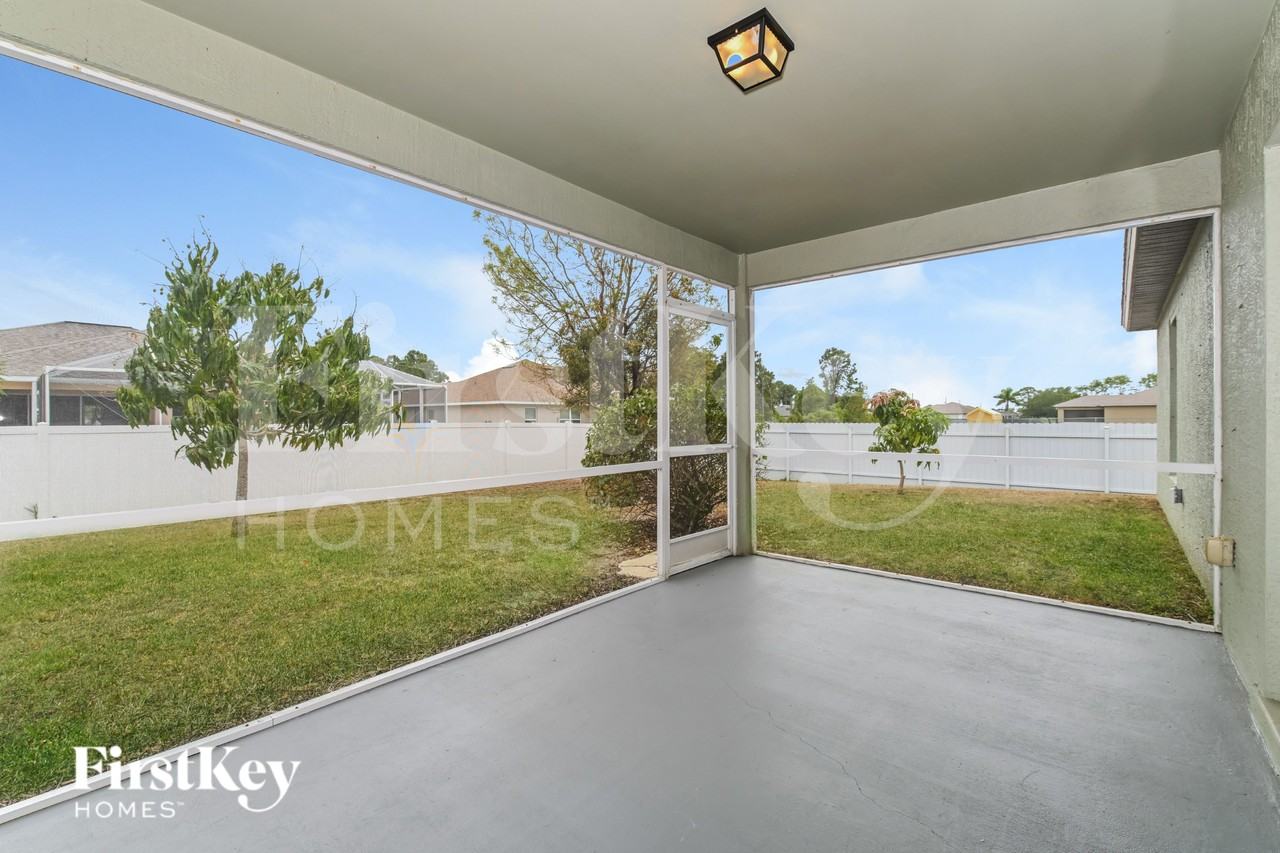 4105 Ne 10th Ave - Photo 6 of 16
