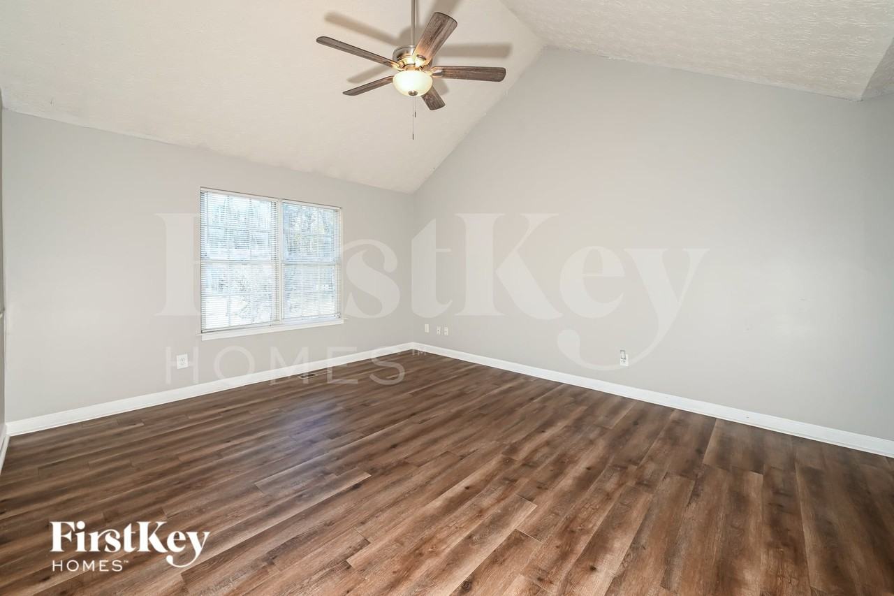 5034 Old Orr Rd - Photo 2 of 19