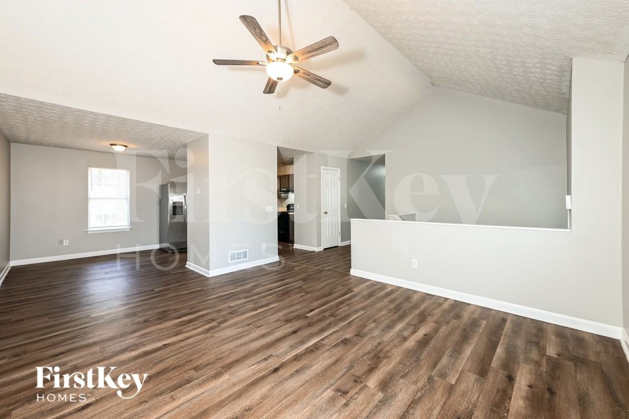 5034 Old Orr Rd - Photo 4 of 19