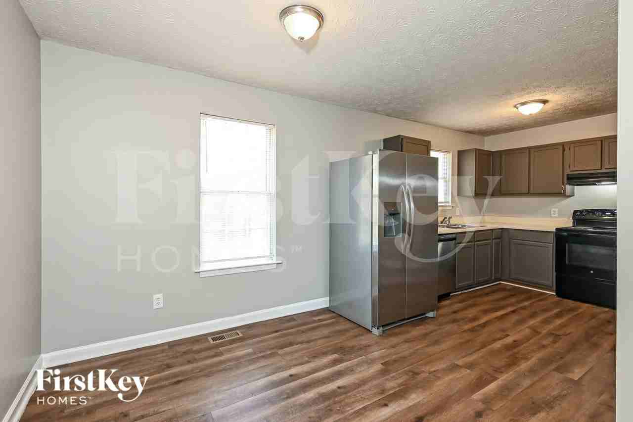 5034 Old Orr Rd - Photo 5 of 19