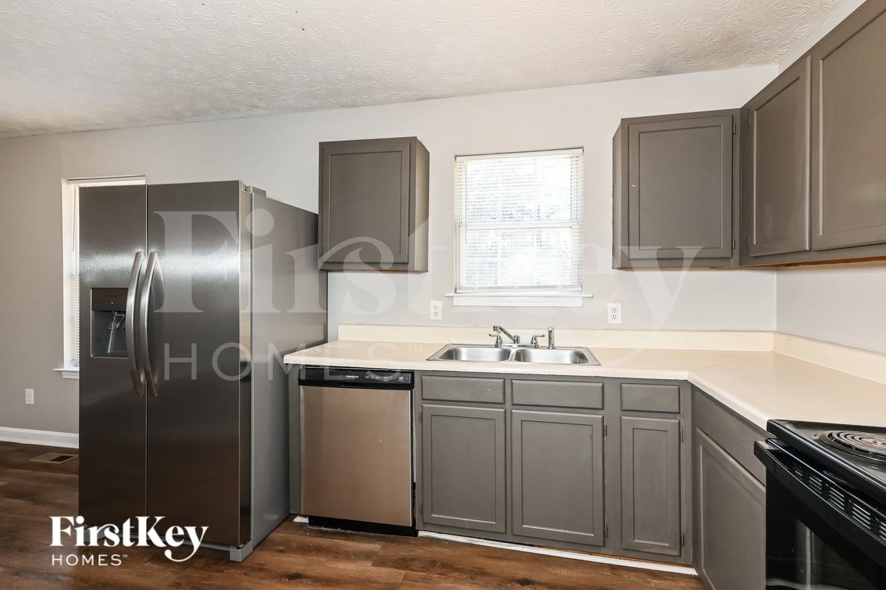5034 Old Orr Rd - Photo 7 of 19