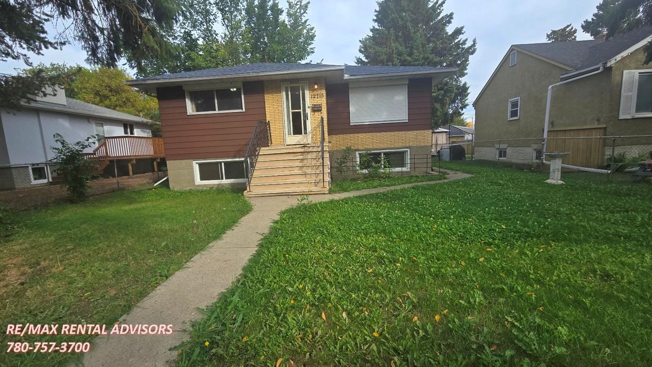 12715 126 St Nw - Photo 2 of 16