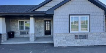 featured image of 3351 W 32nd St