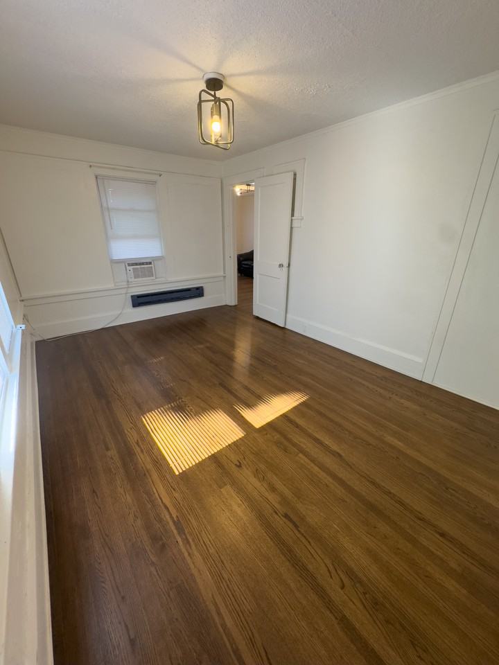 3120 Cottage Grove Ave #2 - Photo 6 of 14