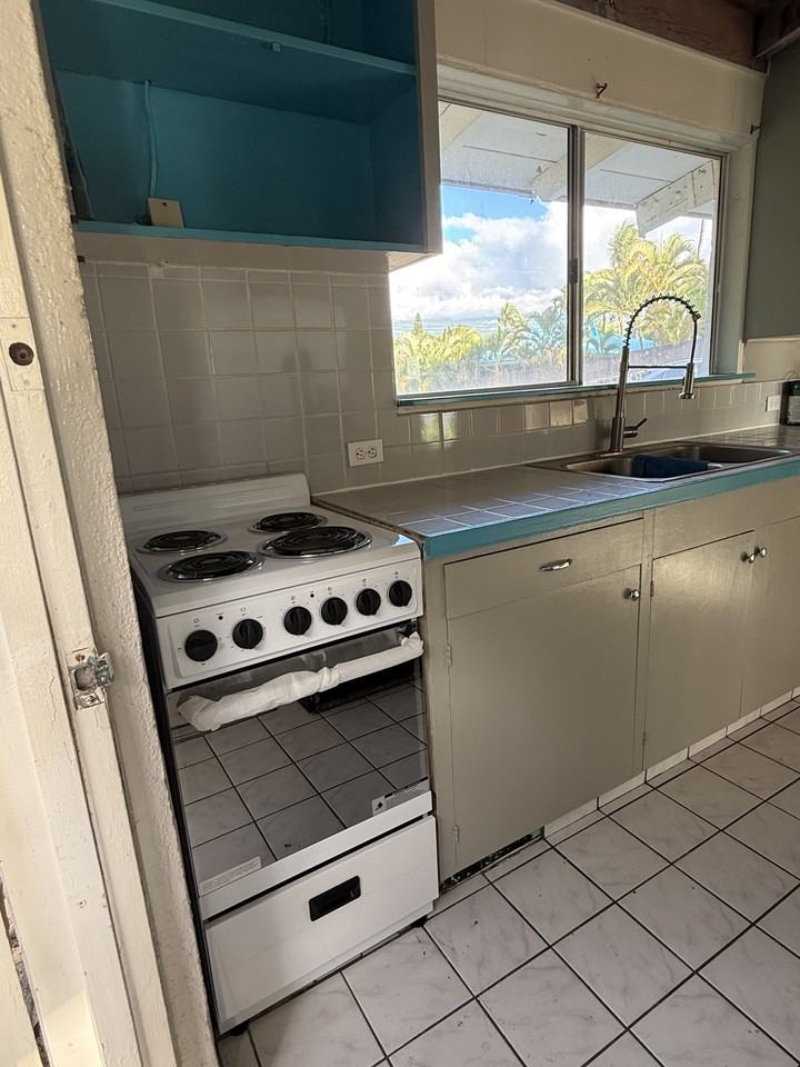 1756 Halama St #2 - Photo 4 of 14