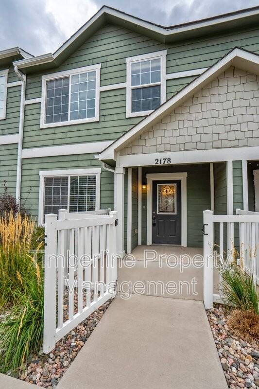 2178 Phillips Aly - Photo 2 of 50