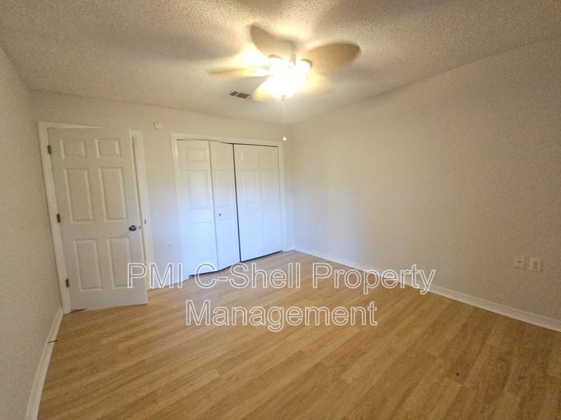 3012 Brigantine Dr - Photo 6 of 12