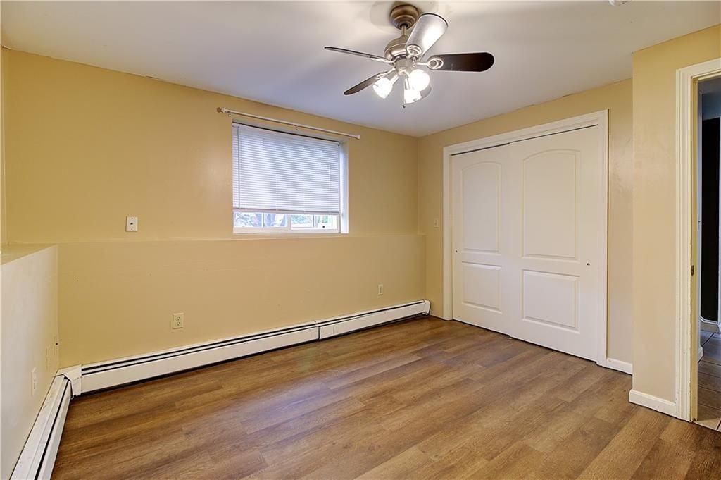 499 Farmington Ave - Photo 6 of 11
