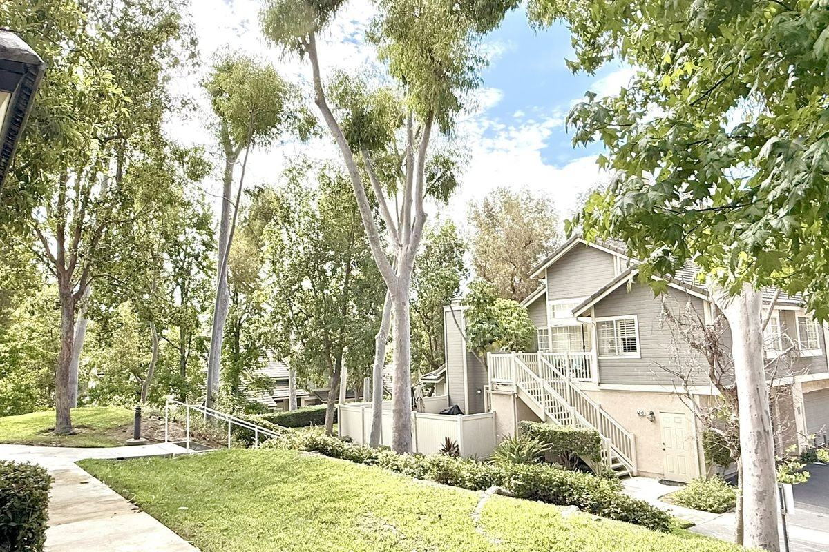 20772 E Crest Ln ##C - Photo 3 of 15