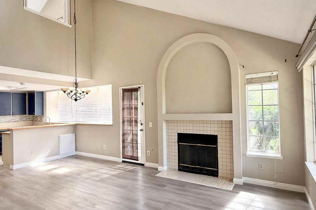20772 E Crest Ln ##C - Photo 5 of 15
