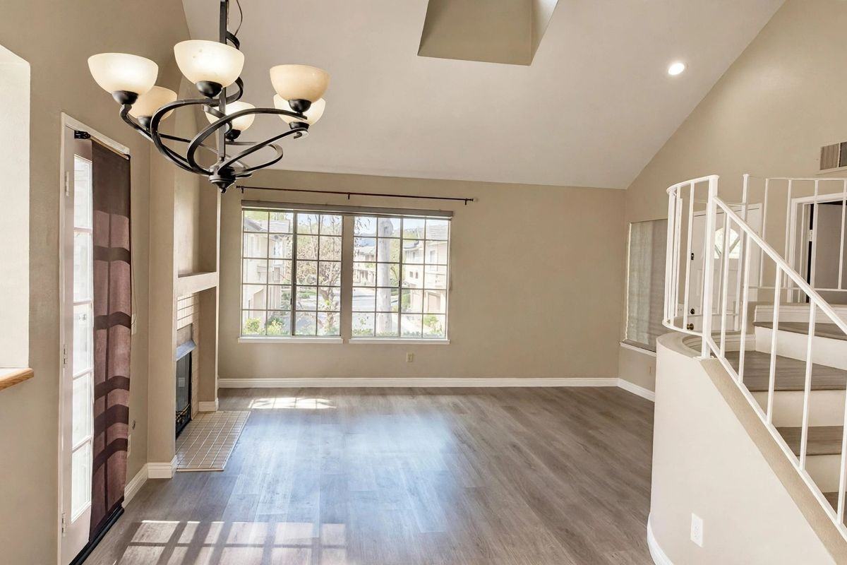 20772 E Crest Ln ##C - Photo 6 of 15