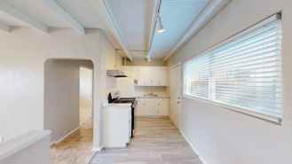 335 Espanola St Ne - Photo 1 of 1
