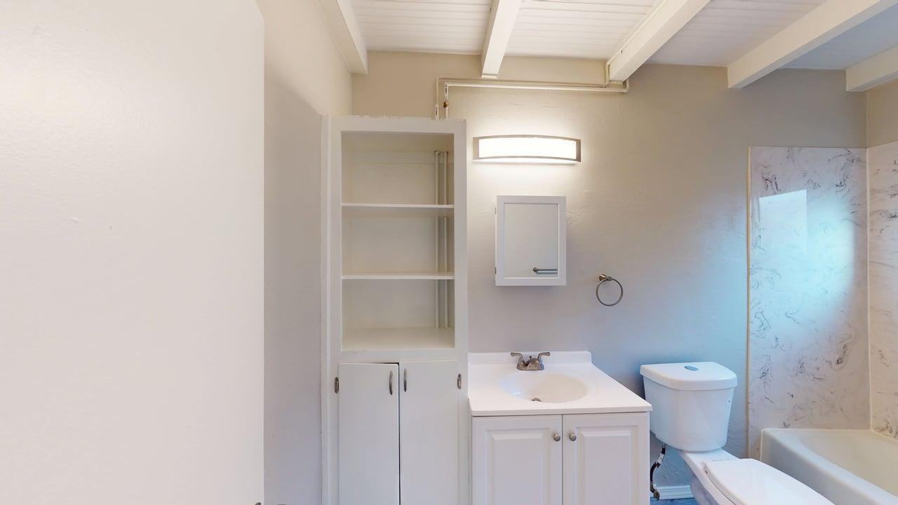 335 Espanola St Ne - Photo 7 of 25