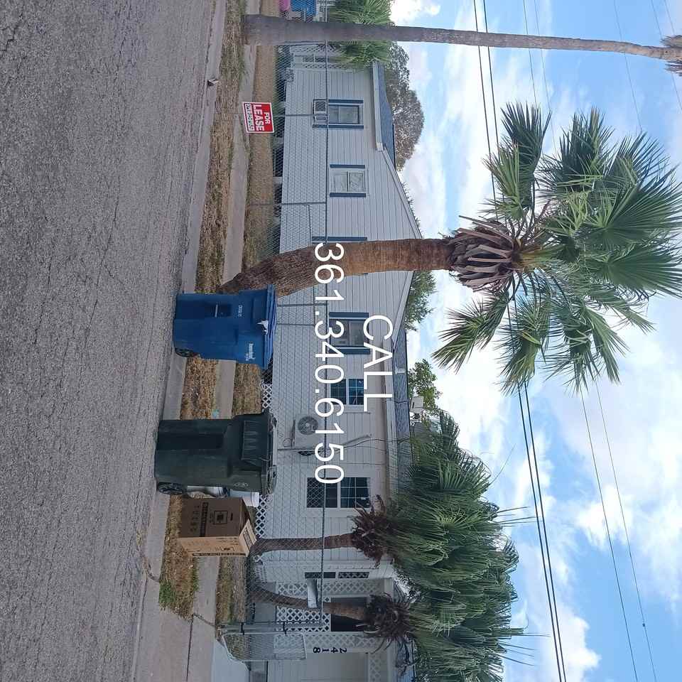2418 Brannan St - Photo 4 of 4