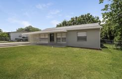 323 W Ella J Gilmore St - Photo 1 of 1