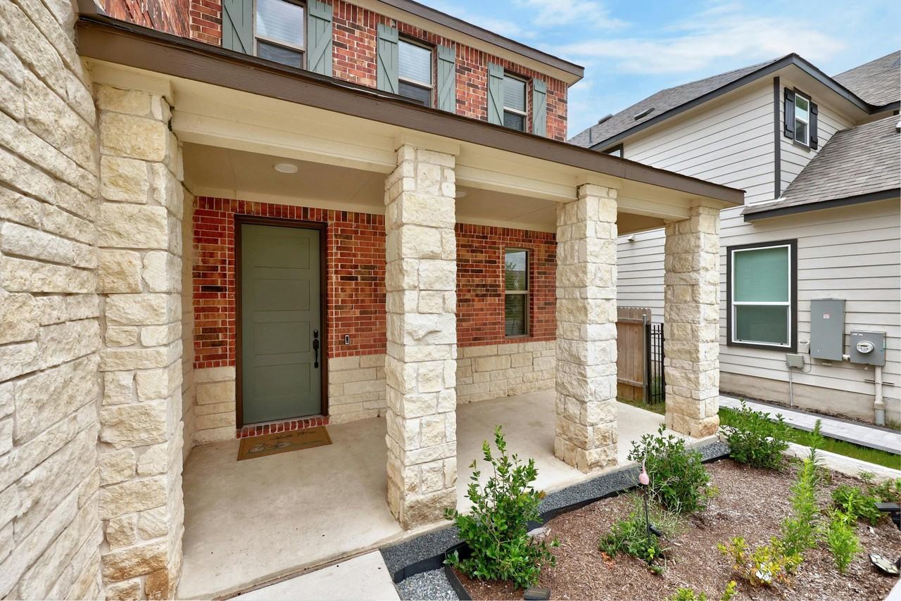 4513 Cressal Dr #NA - Photo 3 of 30