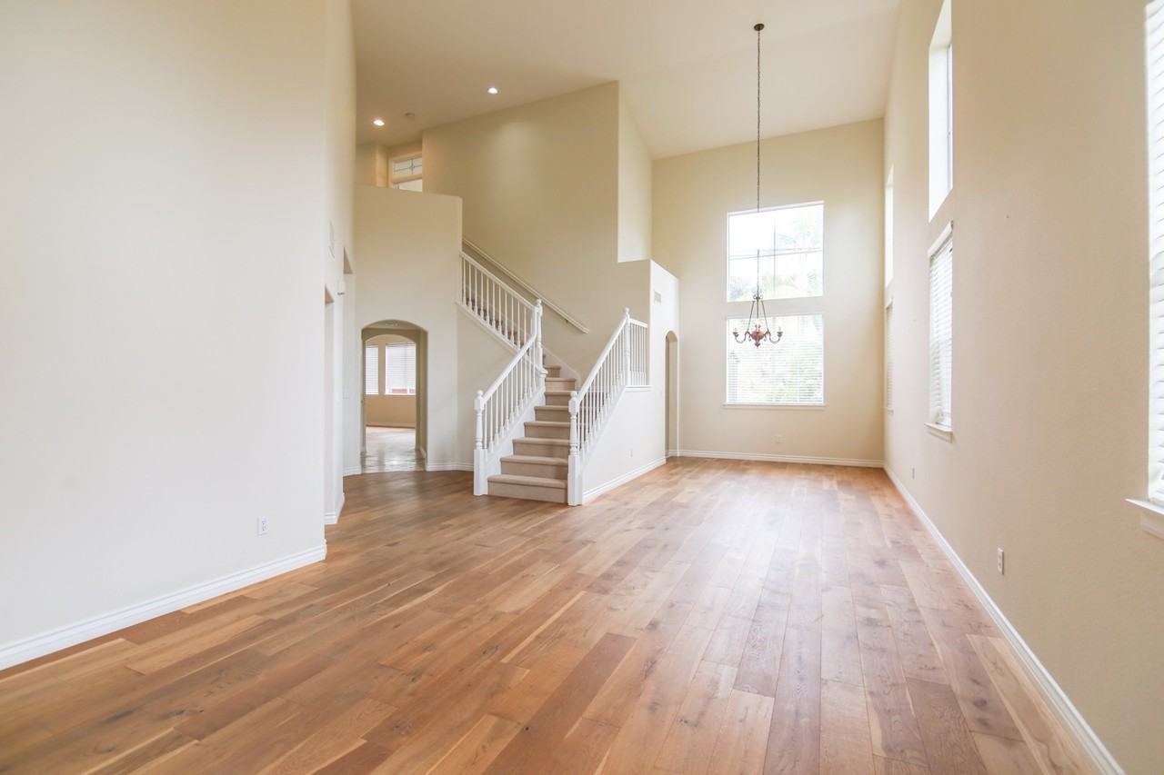 5242 Milton Rd - Photo 3 of 24