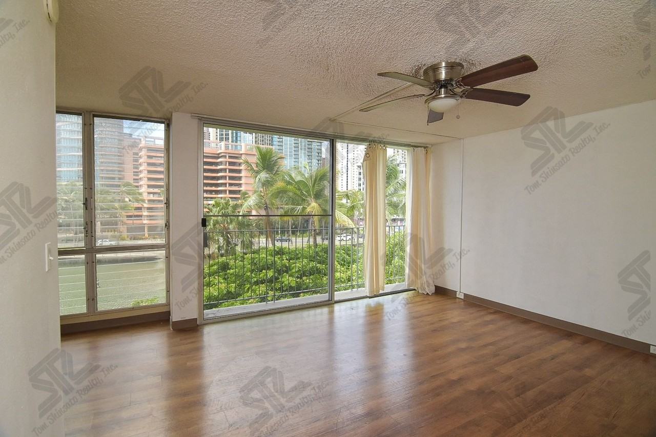620 Mccully St #403 - Photo 2 of 17