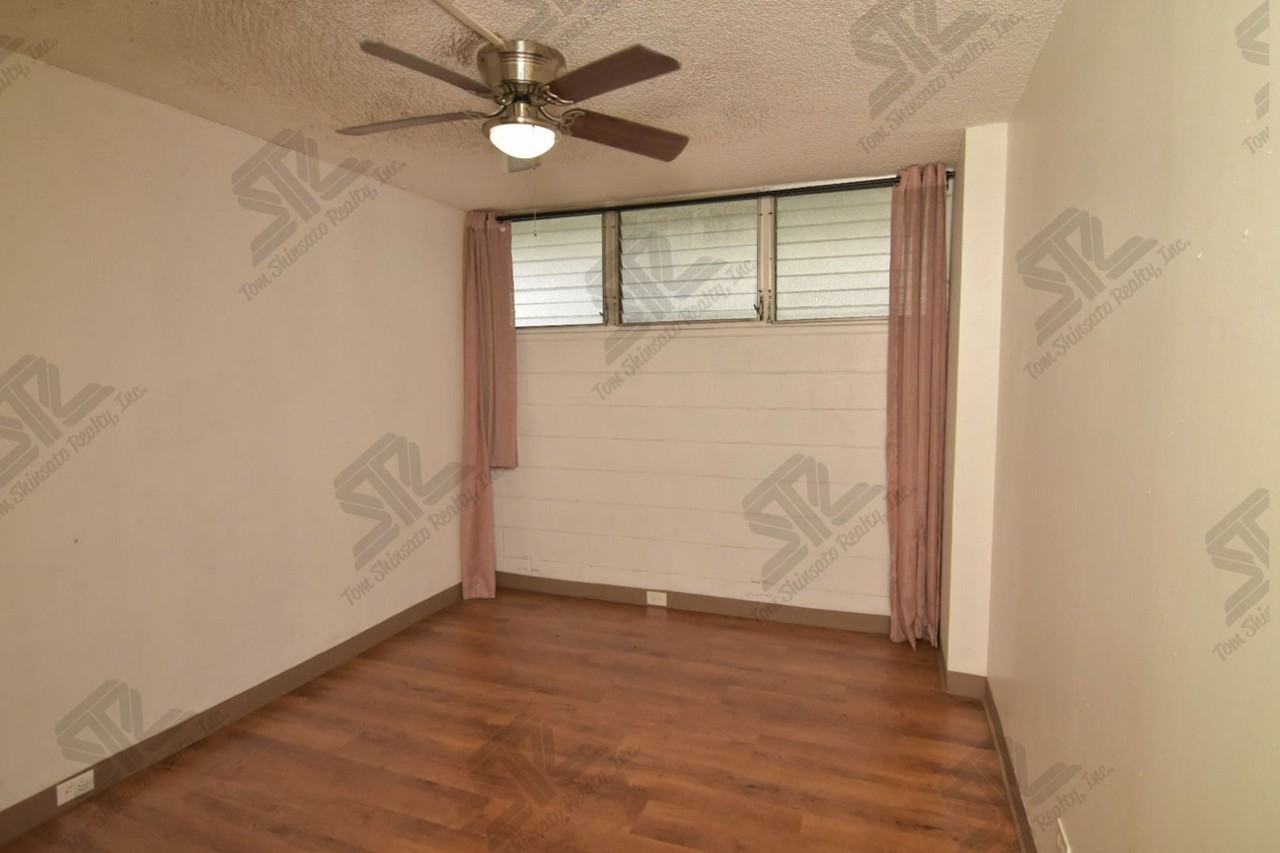 620 Mccully St #403 - Photo 4 of 17