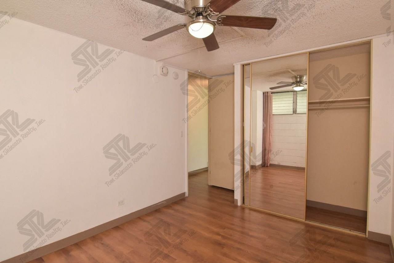 620 Mccully St #403 - Photo 5 of 17