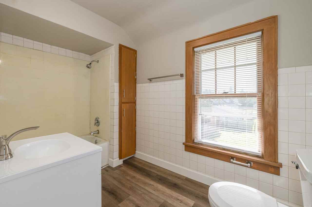 156 E Johnson St - Photo 5 of 13