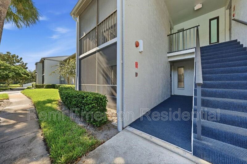 1716 Pine Ridge Rd #F1 - Photo 3 of 19