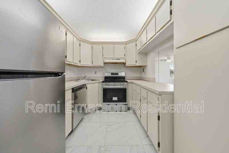 1716 Pine Ridge Rd #F1 - Photo 7 of 19