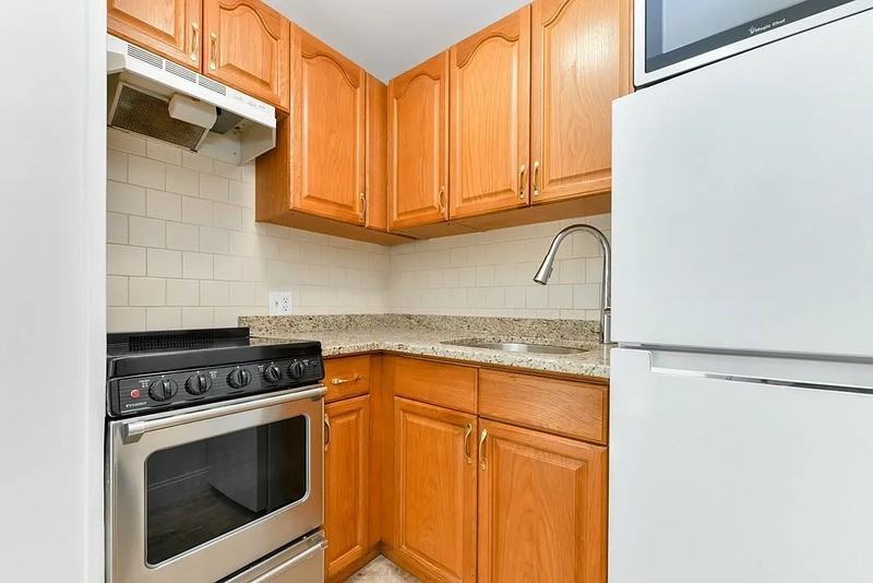 36 Winchester St #2 - Photo 7 of 8
