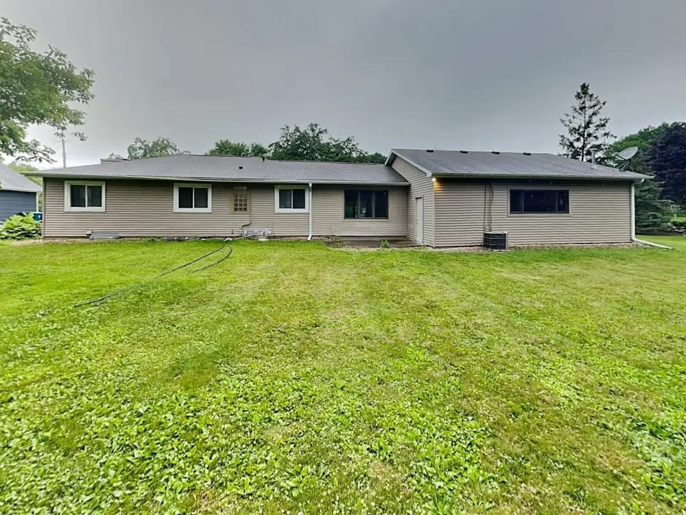 309 Zinnia Ln N #NA - Photo 5 of 9