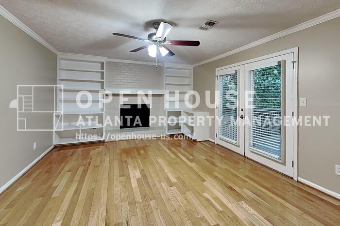 350 Ivy Mill Ct - Photo 4 of 24